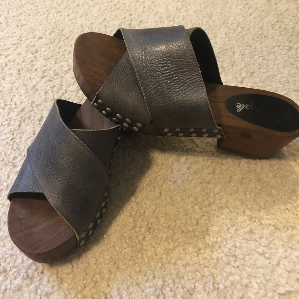 Free People Sonnet Leather Clogs